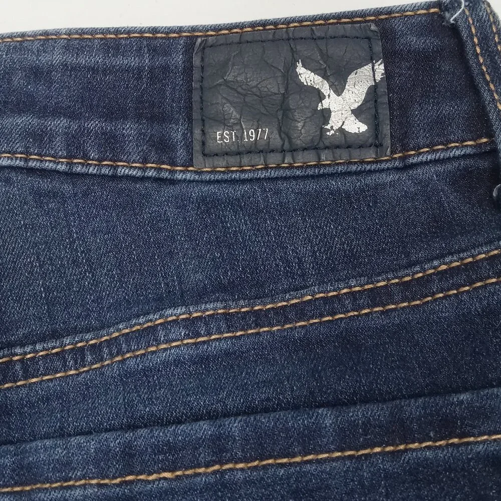 American Eagle AEO Denim Midi Super Stretch Denim Shorts Size 0 - Picture 6 of 9